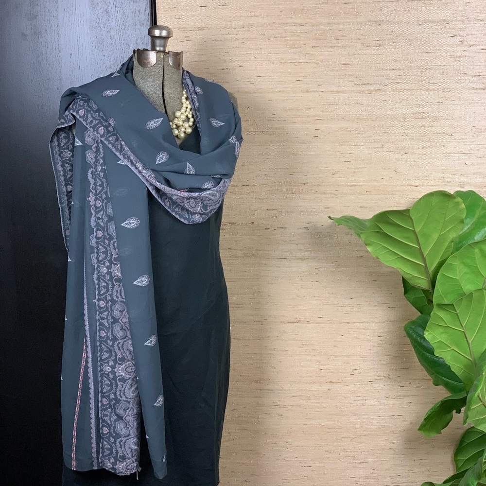 Victoria's Secret Large Gray/Pink Paisley Scarf